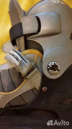 Роликовые коньки