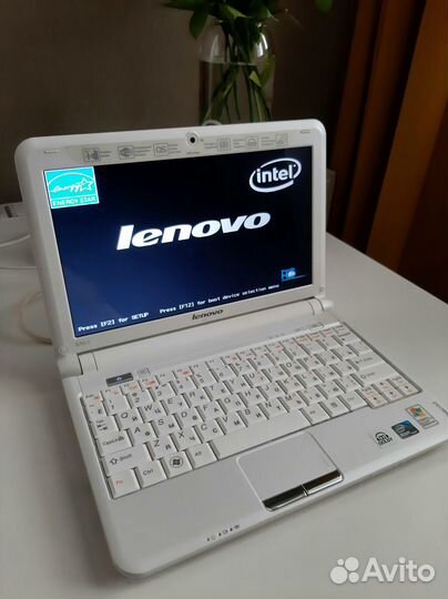 Ноутбук lenovo