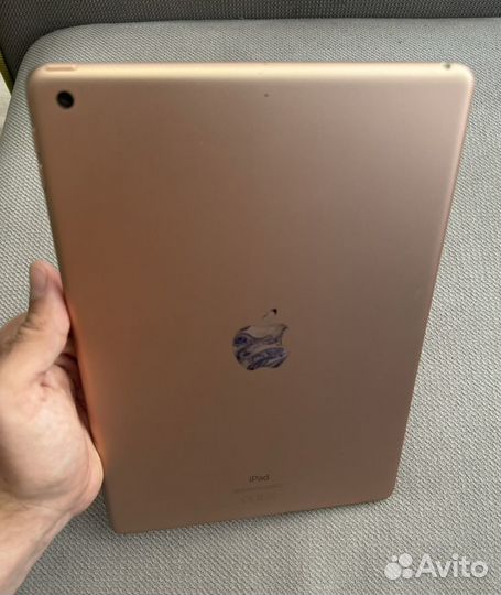 iPad 8 поколения