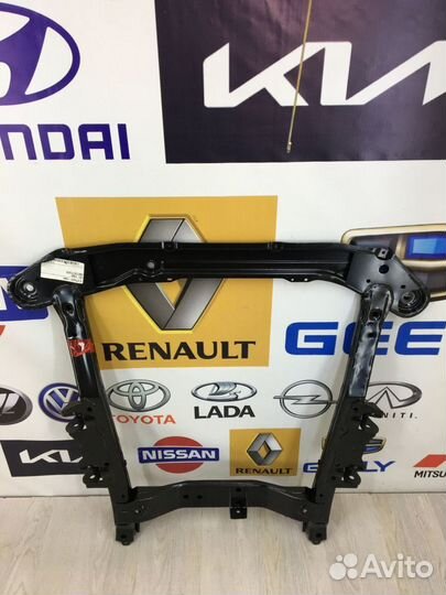 Подрамник Балка подмоторная Renault sandero 2