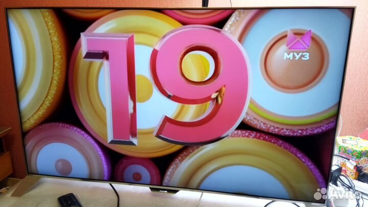 Телевизор Philips 48PFS8159/60