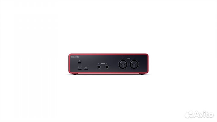 Звуковая карта Focusrite Scarlett 2i2 4th Gen