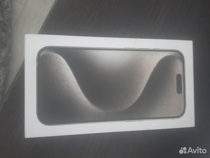 iPhone 15 Pro, 256 ГБ