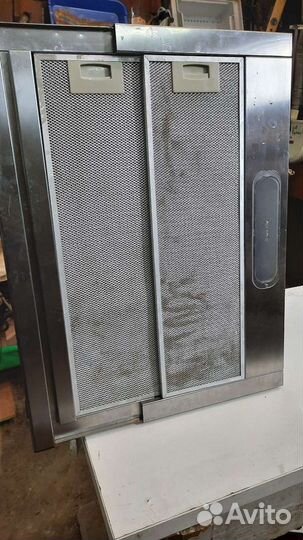 Кухонная встраеваемаемая, телескопическая