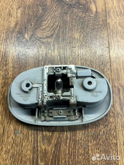 Плафон подсветки салона Chevrolet Aveo седан 1