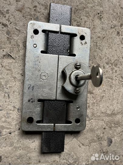 Дверной замок