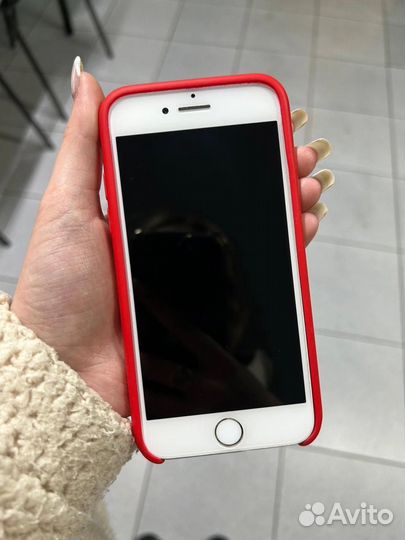 iPhone 7, 128 ГБ