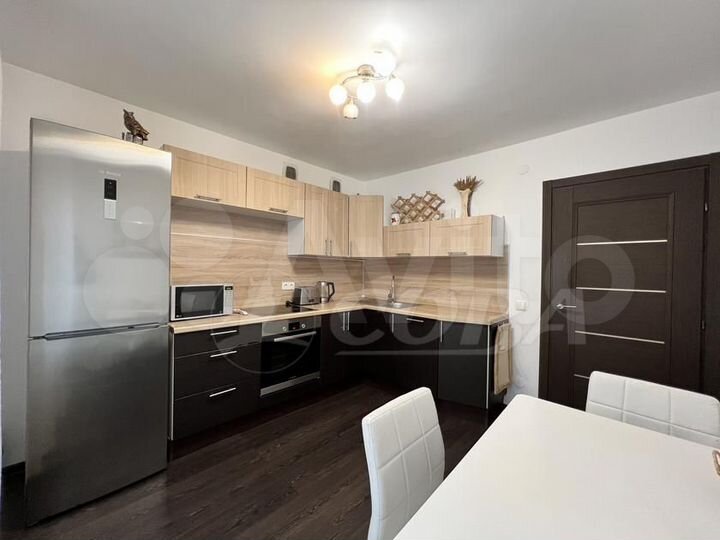 2-к. квартира, 55 м², 5/17 эт.