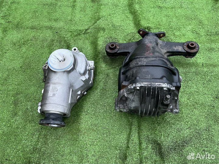 Редуктор передний задний Lexus Ls600Hl UVF46