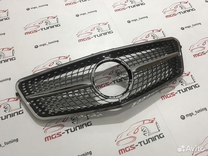Решетка Mercedes Diamond W212 silver 09-12г Б/З