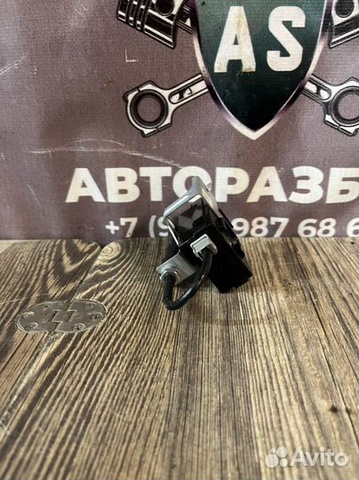 Блок контроля ремней безопасности Kia quoris 3.8