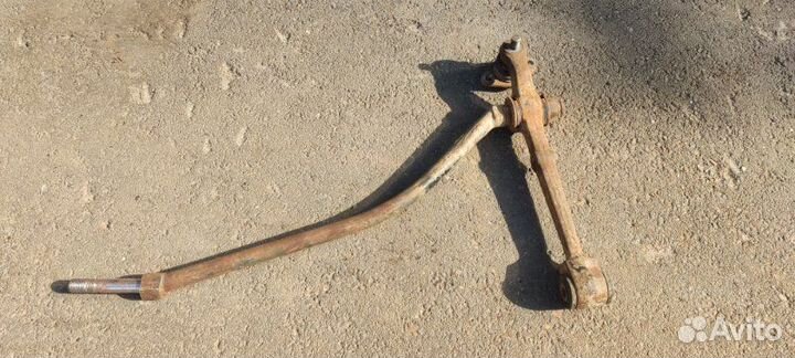 Рычаг подвески нижний передний левый LADA Priora