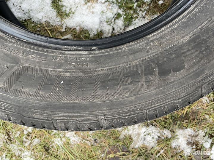 Michelin Premier LTX 225/65 R17