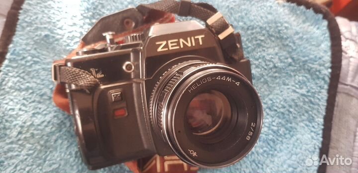 Пленочный фотоаппарат зенит 122