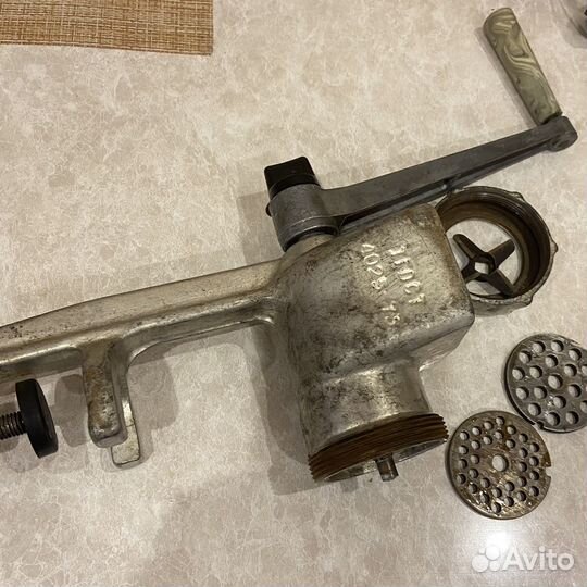 Мясорубка ручная чугунная СССР