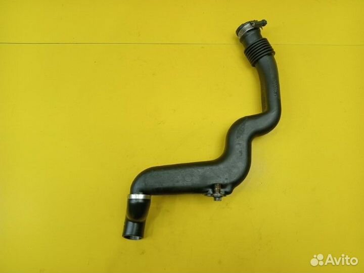 Трубопровод системы вентиляции картера Scania P