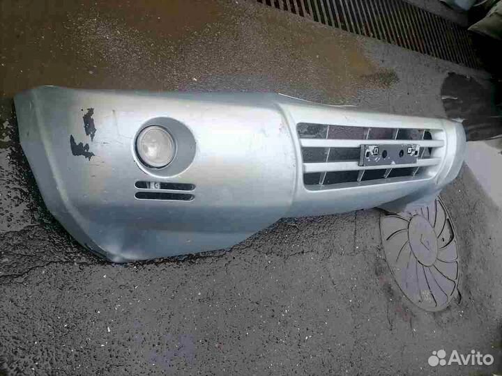 Бампер передний Mitsubishi Pajero III V73W V75W