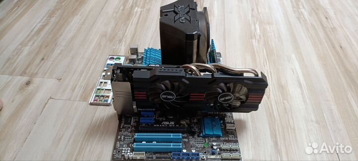 Материнская плата с процессором socket am3