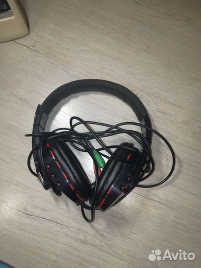 Игровые наушники с микрофоном