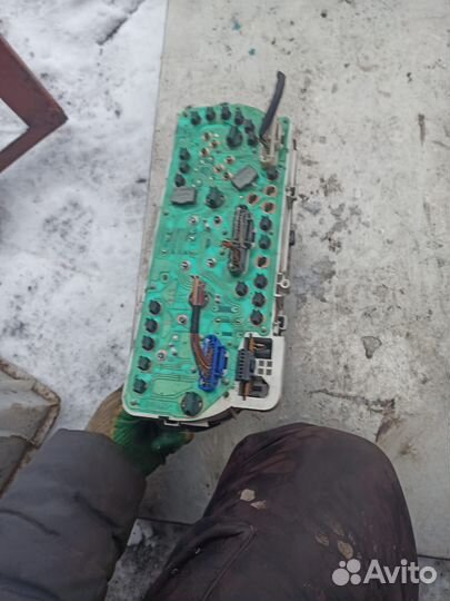 Панель приборов Suzuki Grand Vitara 1