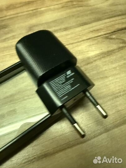 Зарядное устройство keyron nano 25 вт