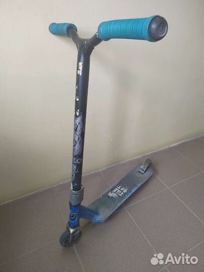 Трюковой самокат oxelo