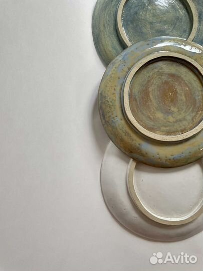 Тарелки из каменной массы керамика ручной работы