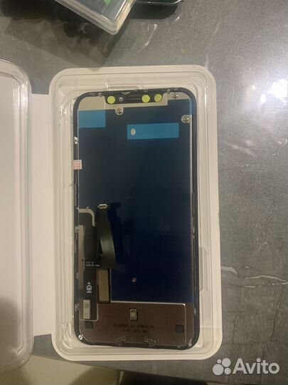 Экран на iPhone xr