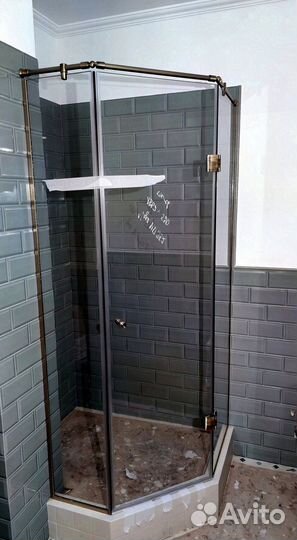 Душевая кабина