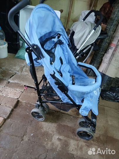 Прогулочная коляска