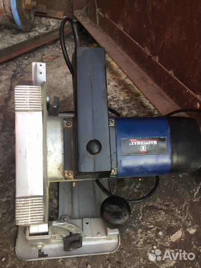 Пила ручная циркулярная бу