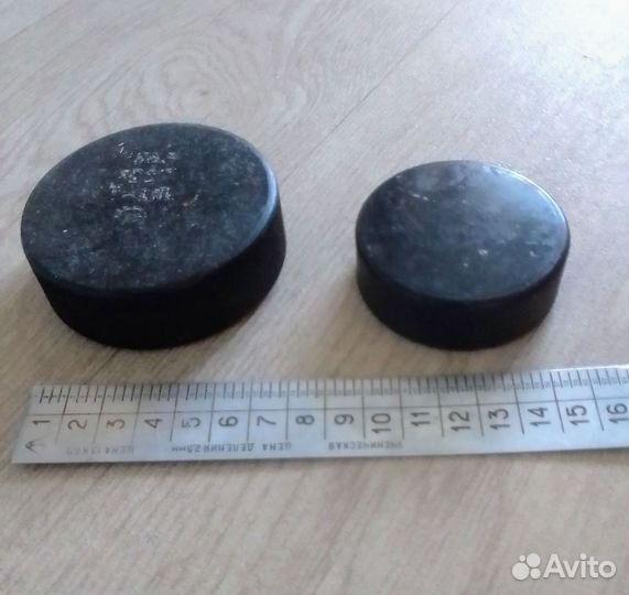 Шайба хоккейная 2 штуки