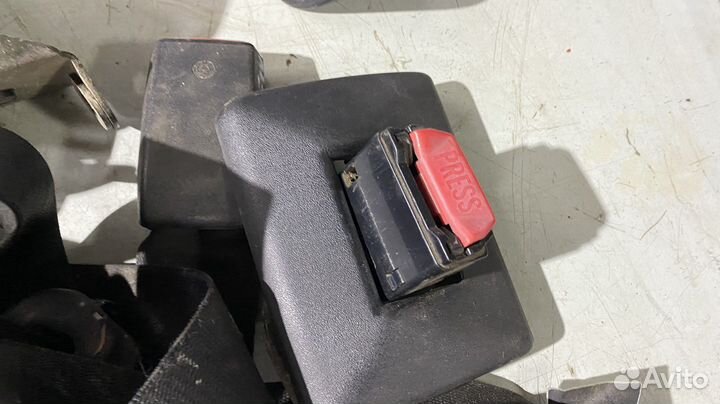 Ремни безопасности комплект BMW 5 series E34