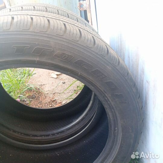 Tracmax Ice-Plus S210 215/50 R17 95V