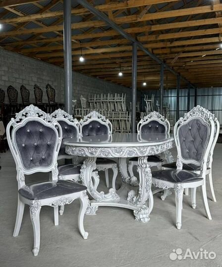 Столы и стулья новые