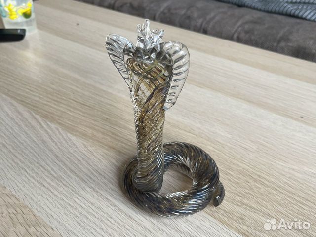 Хрустальная винтажная статуэтка