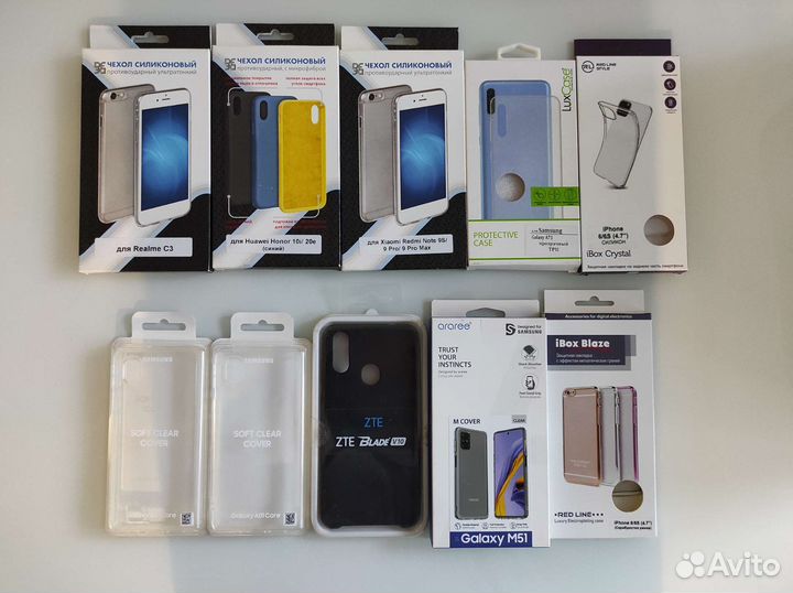 Чехлы и защитные стекла