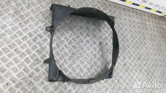 Диффузор вентилятора jeep liberty KJ (10V08KG02)