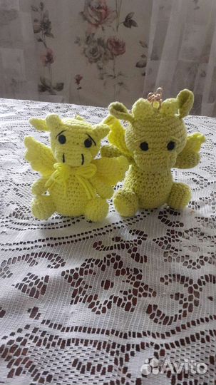 Игрушки дракончтки и паутинка