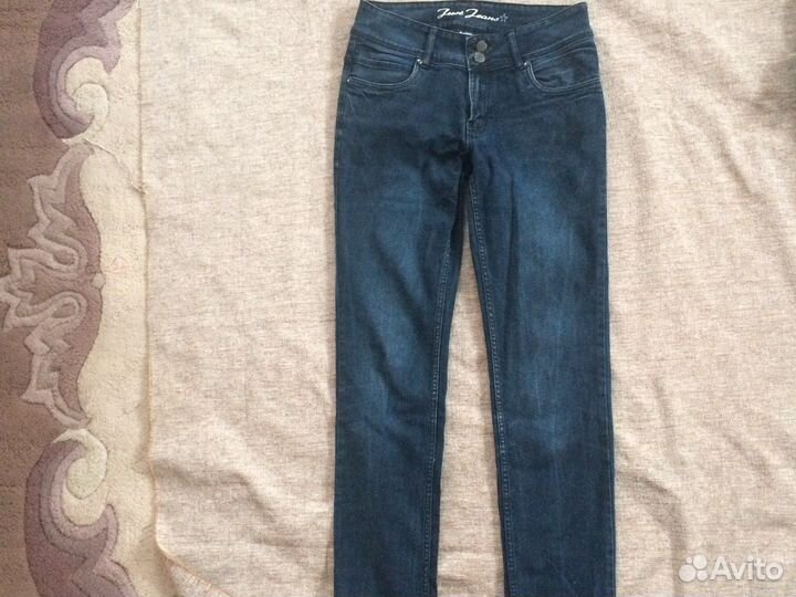 Джинсы для девочки
