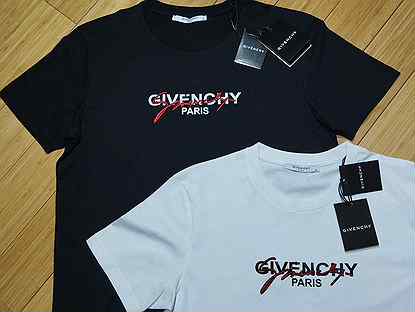 Футболка givenchy