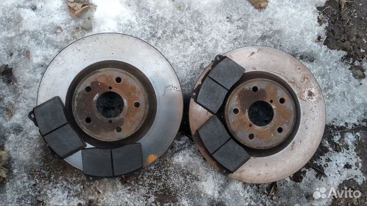 Тормозные диски с колодками для брембо голд 326 мм