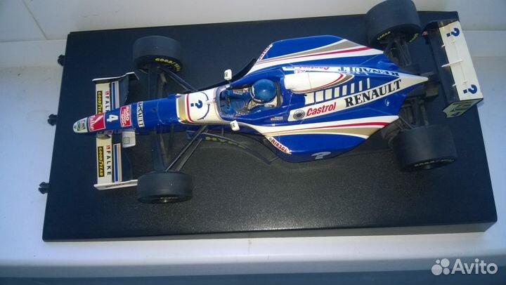 Модель 1:18 Williams Renault FW-19 F1