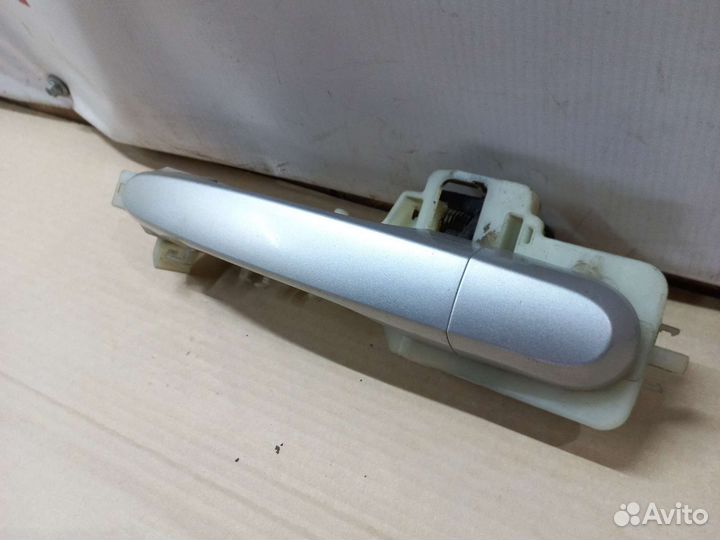 Ручка передняя правая Киа Соренто 2