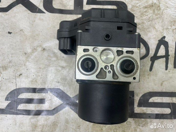 Блок ABS Lexus Is200D 2005-2013