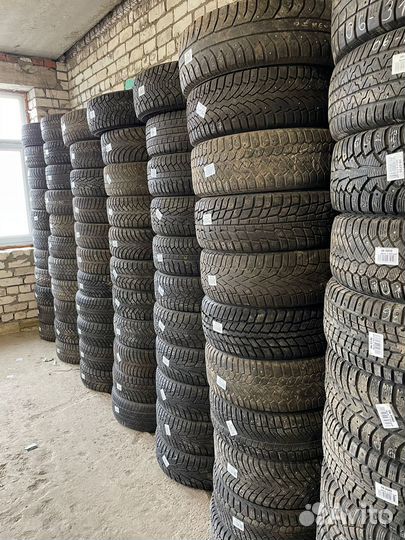 Michelin Latitude X-Ice 215/60 R17