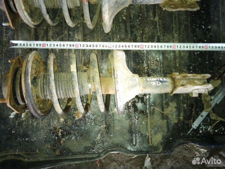 Стойка Hyundai Elantra