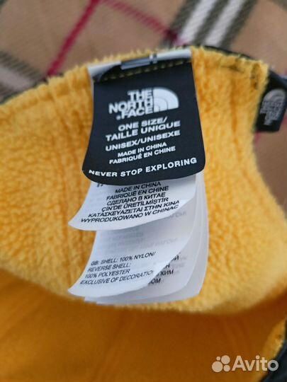 Бейсболка двусторонняя на флисе The North Face