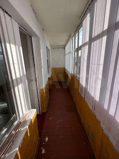 2-к. квартира, 50 м², 3/3 эт.