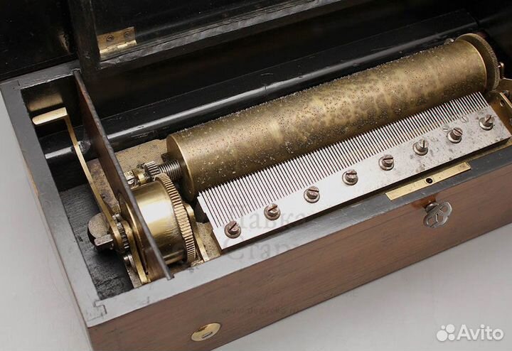 Музыкальная шкатулка с гимном «Боже, Царя храни»